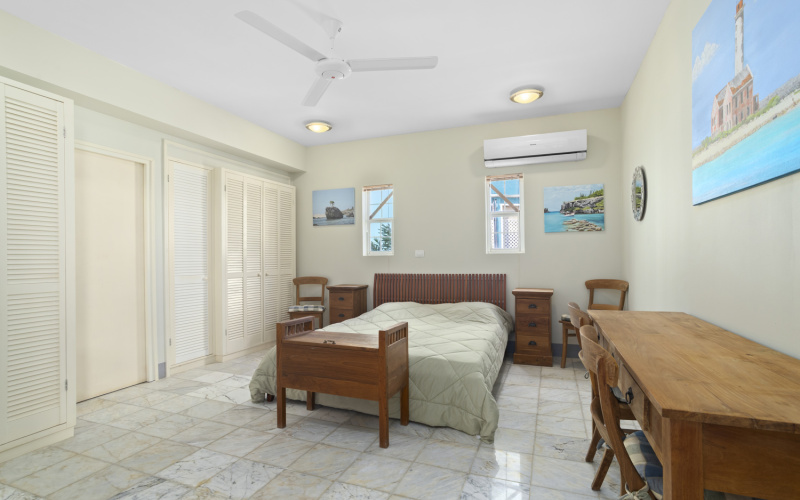 82 J.A. Abraham Boulevard, 4 Bedrooms Bedrooms, ,2 BathroomsBathrooms,Apartment,For Sale,J.A. Abraham Boulevard ,1895