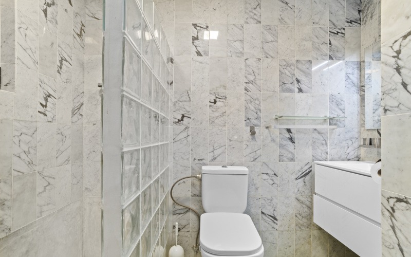 82 J.A. Abraham Boulevard, 4 Bedrooms Bedrooms, ,2 BathroomsBathrooms,Apartment,For Sale,J.A. Abraham Boulevard ,1895