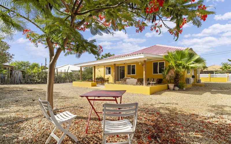 9 Kaya Kapricornio, 3 Bedrooms Bedrooms, ,2 BathroomsBathrooms,House,For Sale,Kaya Kapricornio,1923