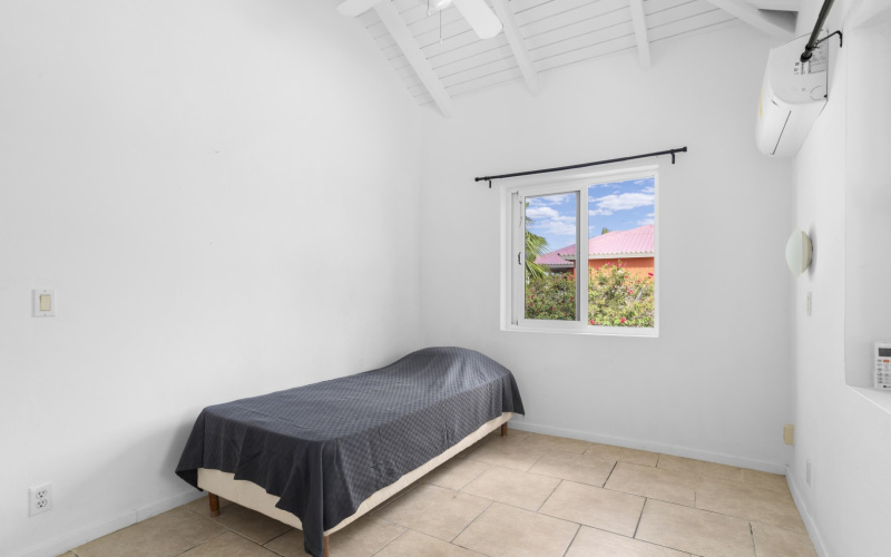 9 Kaya Kapricornio, 3 Bedrooms Bedrooms, ,2 BathroomsBathrooms,House,For Sale,Kaya Kapricornio,1923