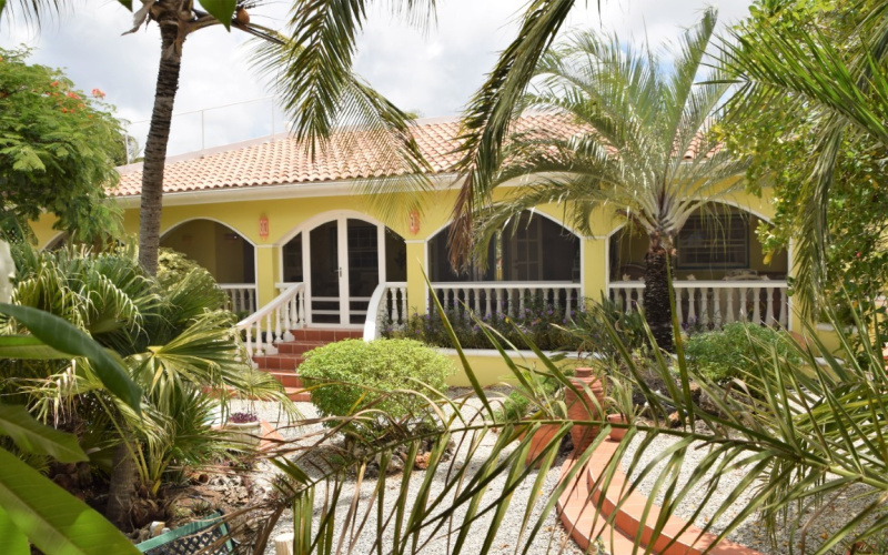 75 Kaya Krisolito, 3 Slaapkamers Slaapkamers, ,2Badkamers,Huis,Verkocht,Kaya Krisolito,1406
Mid term
tijdelijke huurwoning
huurwoning
Bonaire
wonen op een eiland 
eilandleven