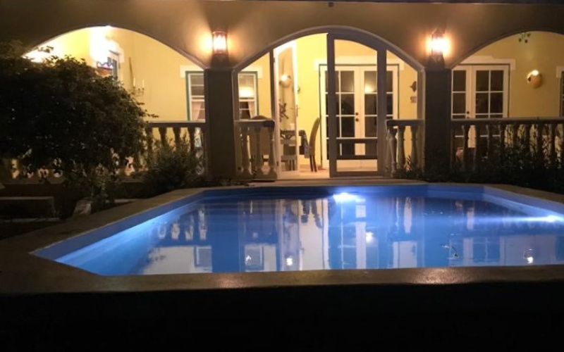 75 Kaya Krisolito, 3 Slaapkamers Slaapkamers, ,2Badkamers,Huis,Verkocht,Kaya Krisolito,1406
Mid term
tijdelijke huurwoning
huurwoning
Bonaire
wonen op een eiland 
eilandleven