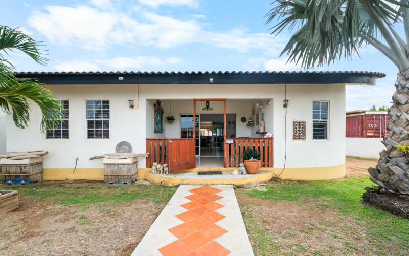 4 Kaya Bamba, 5 Bedrooms Bedrooms, ,4 BathroomsBathrooms,House,For Sale,Kaya Bamba,0,1944 4 Kaya Bamba, 5 Bedrooms Bedrooms, ,4 BathroomsBathrooms,House,For Sale,Kaya Bamba,0,1944