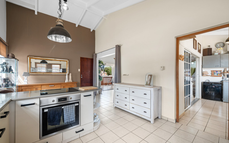 4 Kaya Bamba, 5 Bedrooms Bedrooms, ,4 BathroomsBathrooms,House,For Sale,Kaya Bamba,0,1944 4 Kaya Bamba, 5 Bedrooms Bedrooms, ,4 BathroomsBathrooms,House,For Sale,Kaya Bamba,0,1944