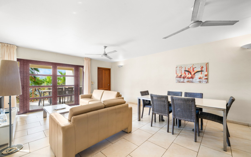 1 Kaya Breda, 2 Slaapkamers Slaapkamers, ,2 BadkamersBadkamers,Appartement,Te koop,Kaya Breda,0,1947 1 Kaya Breda, 2 Slaapkamers Slaapkamers, ,2 BadkamersBadkamers,Appartement,Te koop,Kaya Breda,0,1947