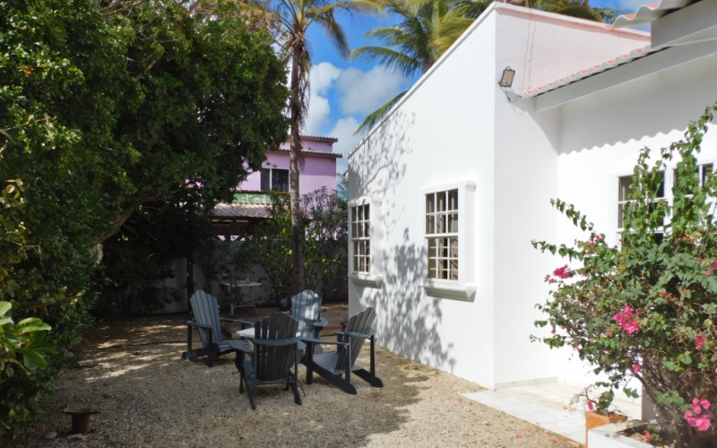 1 Kaya Flamingo, 3 Slaapkamers Slaapkamers, ,2 BadkamersBadkamers,Huis,Te huur,Kaya Flamingo,0,1948