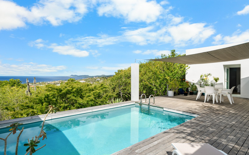 64 Crown Terrace, 2 Slaapkamers Slaapkamers, ,2 BadkamersBadkamers,Huis,Te koop,Crown Terrace,0,1957