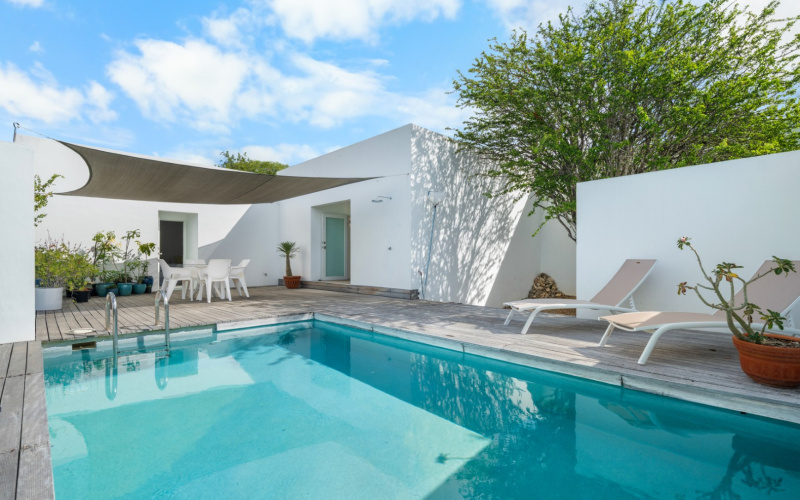 64 Crown Terrace, 2 Slaapkamers Slaapkamers, ,2 BadkamersBadkamers,Huis,Te koop,Crown Terrace,0,1957