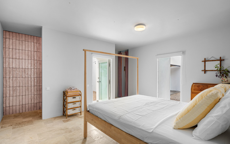 64 Crown Terrace, 2 Slaapkamers Slaapkamers, ,2 BadkamersBadkamers,Huis,Te koop,Crown Terrace,0,1957