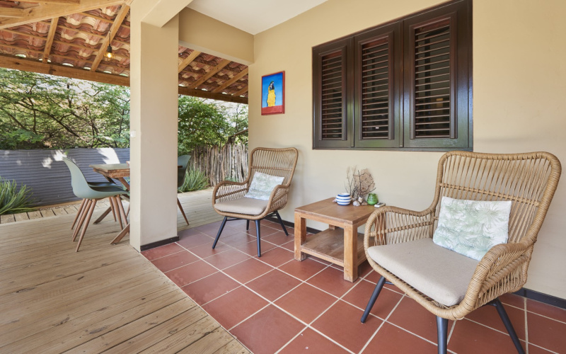 81 EEG Boulevard, 6 Kamers Kamers,6 BadkamersBadkamers,Commercieel,Te koop,Villa Carina Apartments,EEG Boulevard ,0,1959