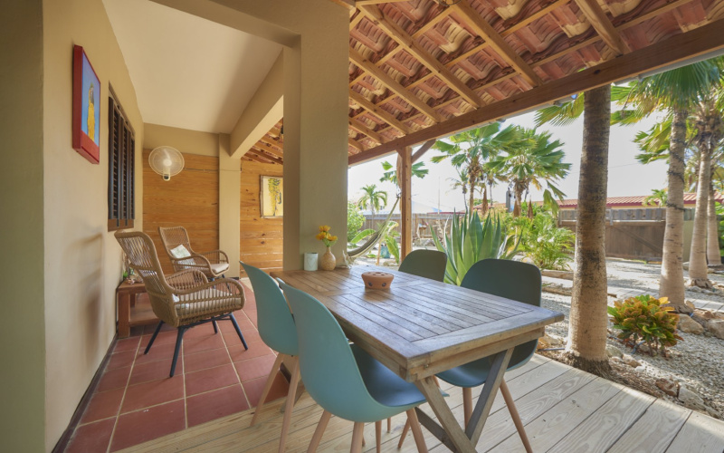 81 EEG Boulevard, 6 Kamers Kamers,6 BadkamersBadkamers,Commercieel,Te koop,Villa Carina Apartments,EEG Boulevard ,0,1959