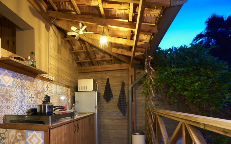 81 EEG Boulevard, 6 Kamers Kamers,6 BadkamersBadkamers,Commercieel,Te koop,Villa Carina Apartments,EEG Boulevard ,0,1959