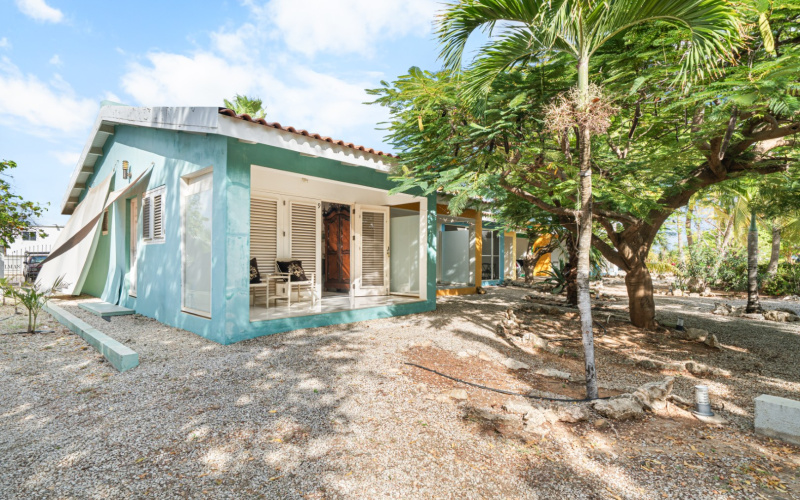 82 J.A. Abraham Boulevard, 1 Slaapkamer Slaapkamers, ,1 BadkamerBadkamers,Appartement,Te koop,Caribbean Court ,J.A. Abraham Boulevard,0,1963