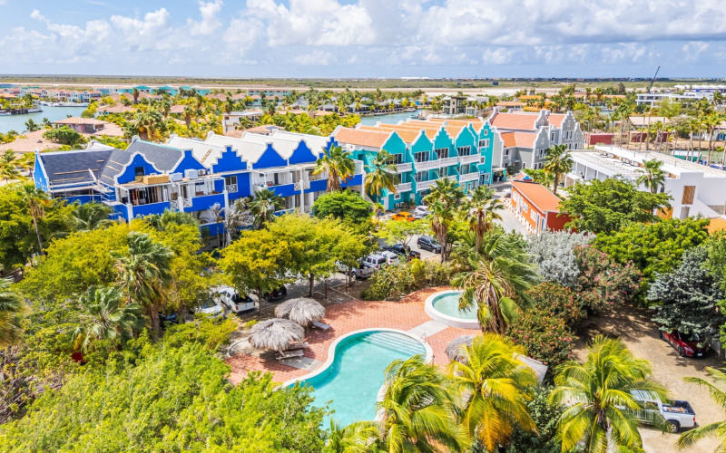 82 J.A. Abraham Boulevard, 1 Slaapkamer Slaapkamers, ,1 BadkamerBadkamers,Appartement,Te koop,Caribbean Court ,J.A. Abraham Boulevard,0,1963