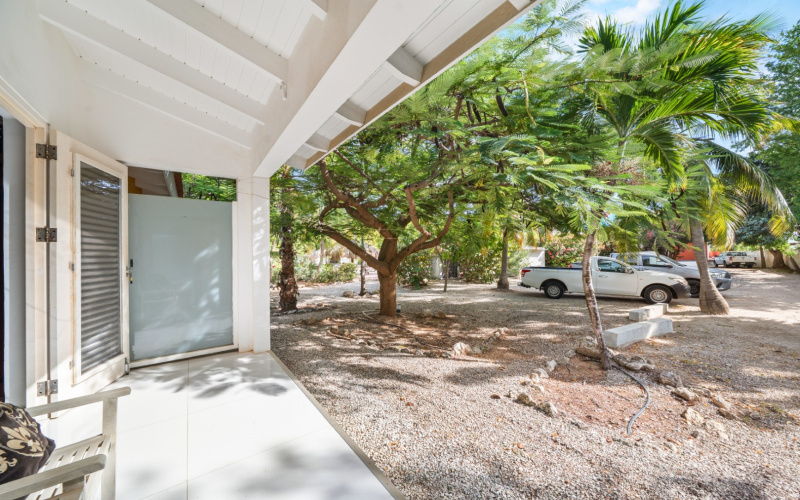 82 J.A. Abraham Boulevard, 1 Slaapkamer Slaapkamers, ,1 BadkamerBadkamers,Appartement,Te koop,Caribbean Court ,J.A. Abraham Boulevard,0,1963