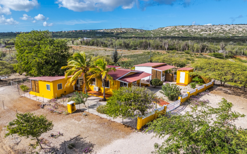 13 Kaminda Gurubu, 3 Slaapkamers Slaapkamers, ,2 BadkamersBadkamers,Huis,Te koop,Kaminda Gurubu,0,1970