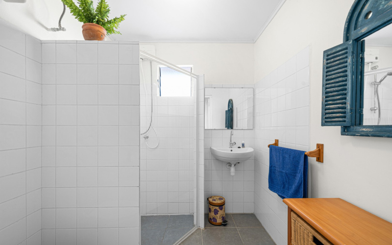 13 Kaminda Gurubu, 3 Slaapkamers Slaapkamers, ,2 BadkamersBadkamers,Huis,Te koop,Kaminda Gurubu,0,1970