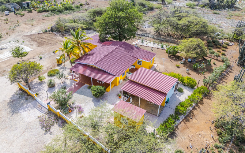 13 Kaminda Gurubu, 3 Slaapkamers Slaapkamers, ,2 BadkamersBadkamers,Huis,Te koop,Kaminda Gurubu,0,1970