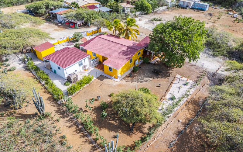 13 Kaminda Gurubu, 3 Slaapkamers Slaapkamers, ,2 BadkamersBadkamers,Huis,Te koop,Kaminda Gurubu,0,1970