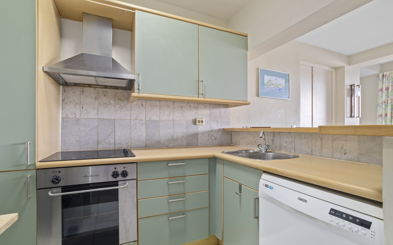 82 J.A. Abraham Boulevard, 4 Slaapkamers Slaapkamers, ,2 BadkamersBadkamers,Appartement,Verhuurd,J.A. Abraham Boulevard ,0,1984 82 J.A. Abraham Boulevard, 4 Slaapkamers Slaapkamers, ,2 BadkamersBadkamers,Appartement,Verhuurd,J.A. Abraham Boulevard ,0,1984