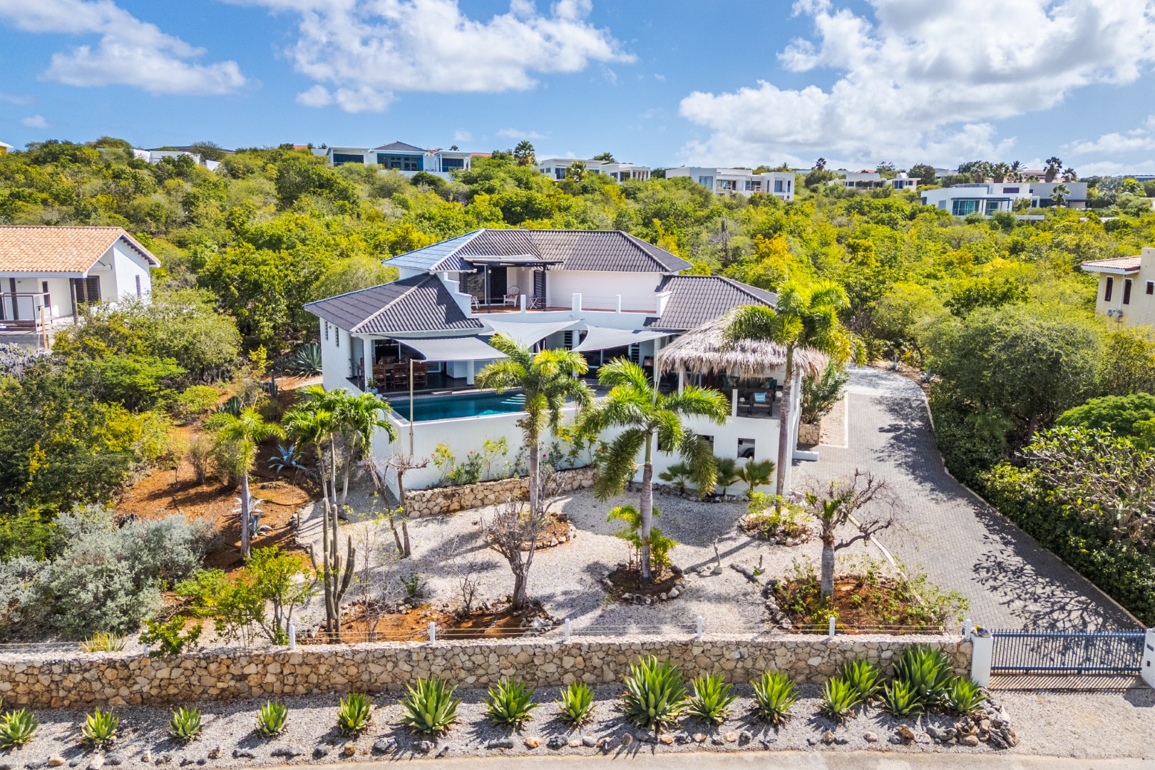 Crown Terrace 92 - 4BR Villa with Ocean Views & Pool