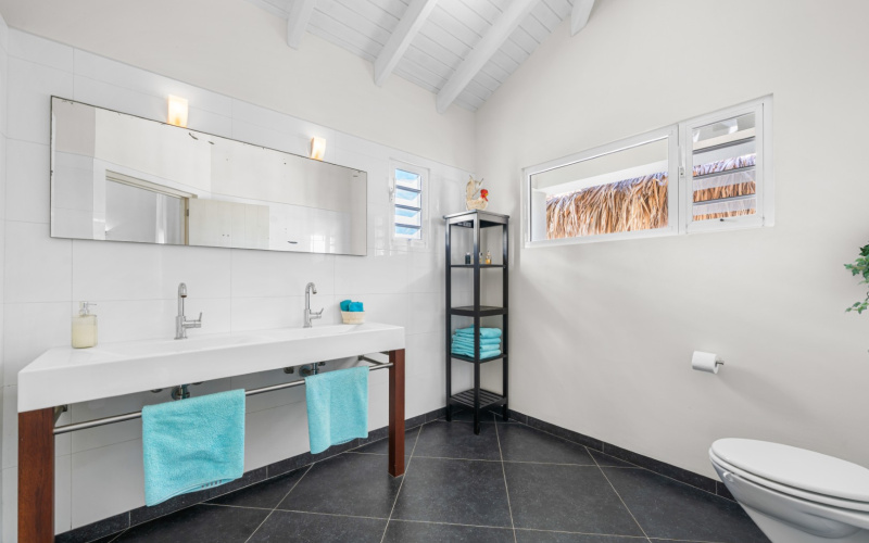 92 Crown Terrace, 4 Slaapkamers Slaapkamers, ,4 BadkamersBadkamers,Huis,Te koop,Crown Terrace,0,1986