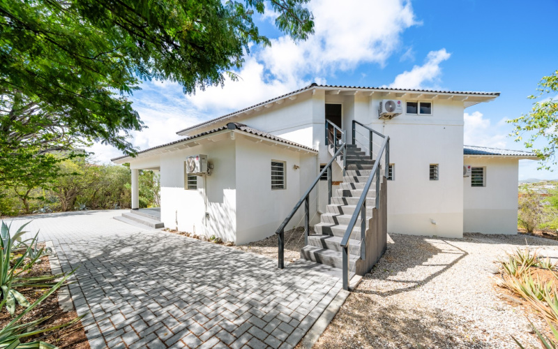 92 Crown Terrace, 4 Slaapkamers Slaapkamers, ,4 BadkamersBadkamers,Huis,Te koop,Crown Terrace,0,1986