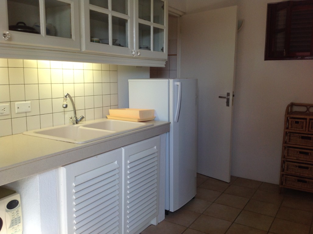 Kaya Lima 12 in Belnem, interior and surroundings