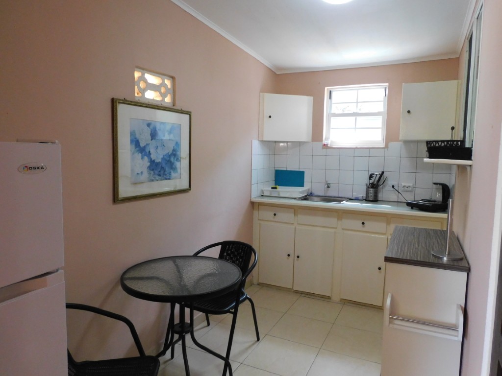 Kaya Brida 11 in Antriol, interior and surroundings