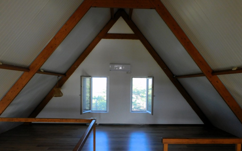 huur 
rent 
huis
house
1-bedroom
1-bathroom
1-slaapkamer
1- badkamer
