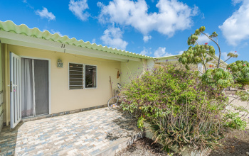 studio
for rent
rent
te huur
1 badkamer