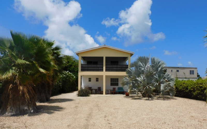 woning
huis
huur
huurwoning
bonaire
kralendijk
nikiboko
twee slaapkamers
two bedroom
2 slaapkamers
2 bedrooms
1 bathroom
house
rent
rental home
