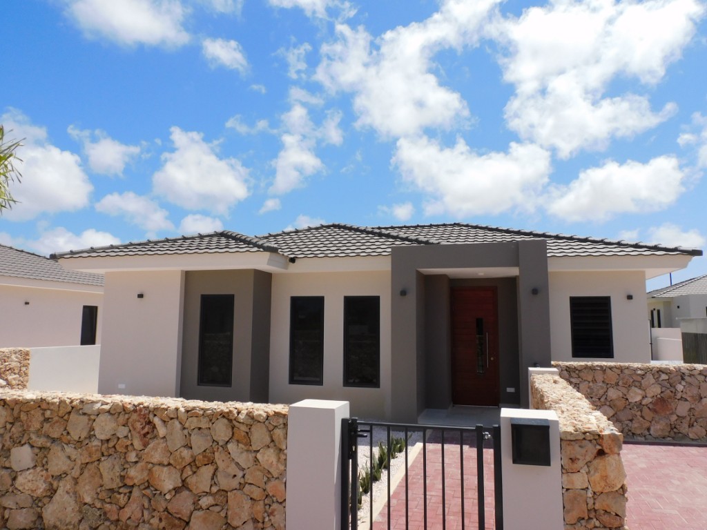 Sirena Residence A17 - Gemeubileerde 3SK Villa met Jacuzzi